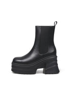 34 / Black