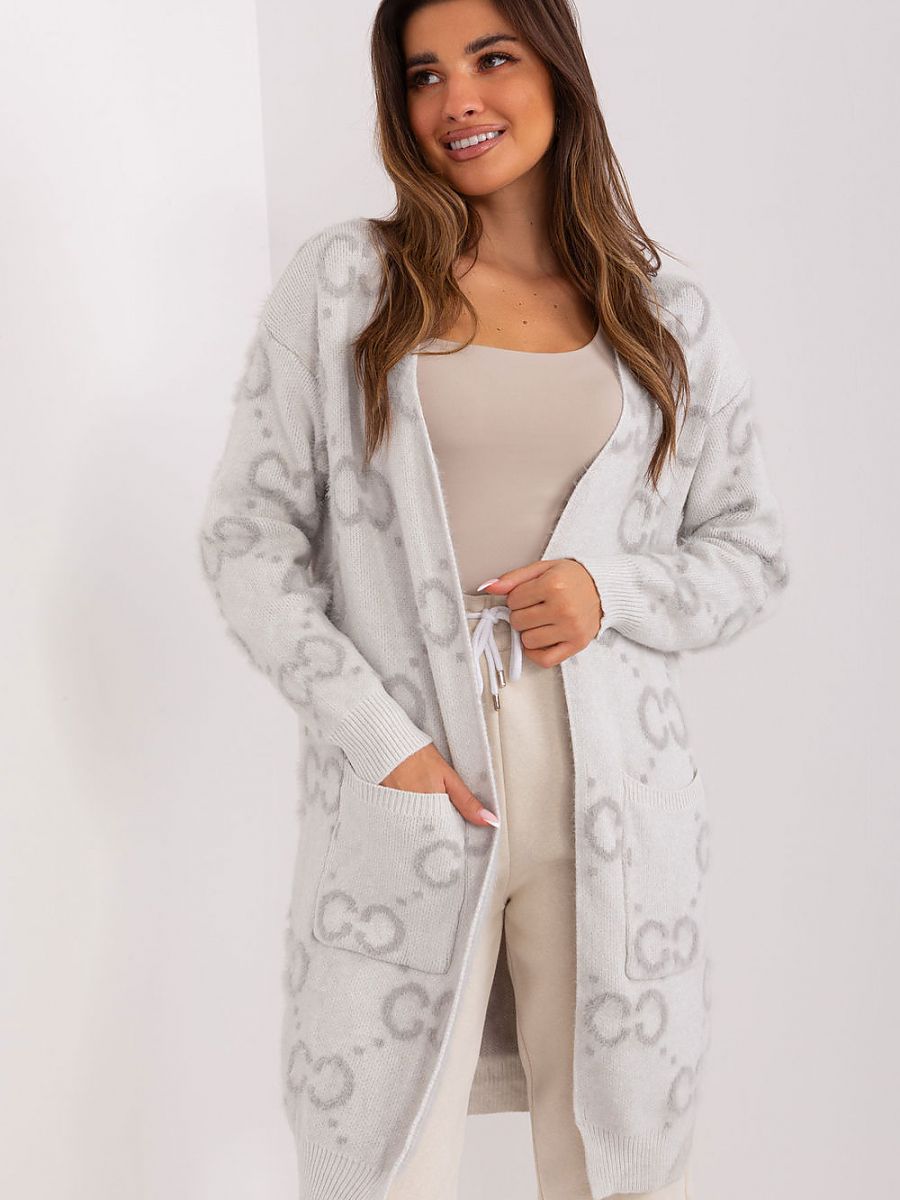 Cardigan model 187555 AT-0