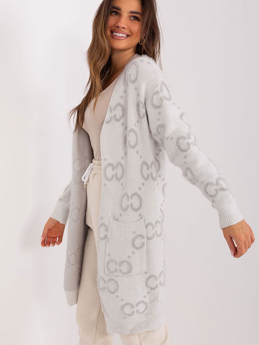 Cardigan model 187555 AT-1