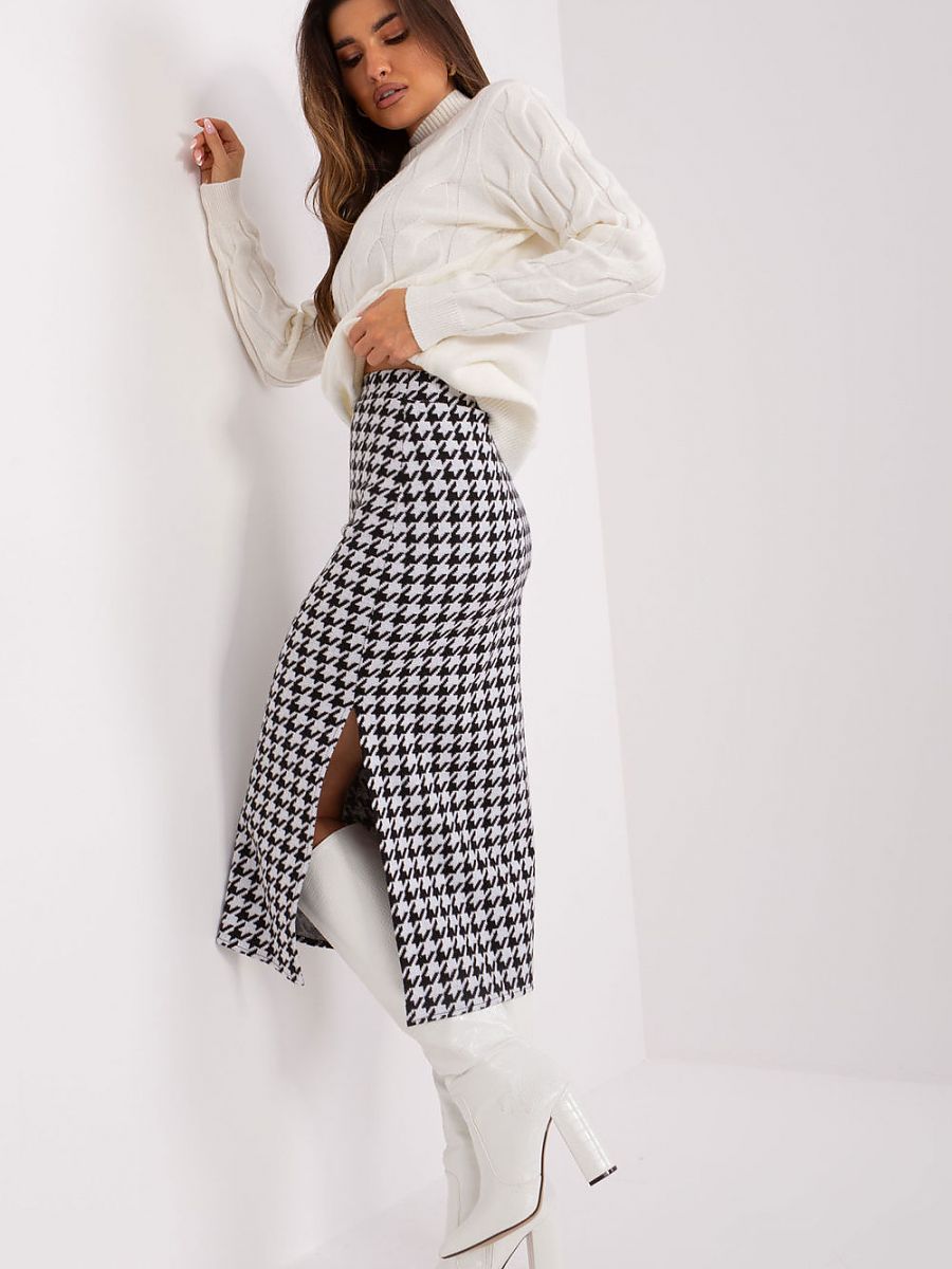 Skirt model 187757 Lakerta-1