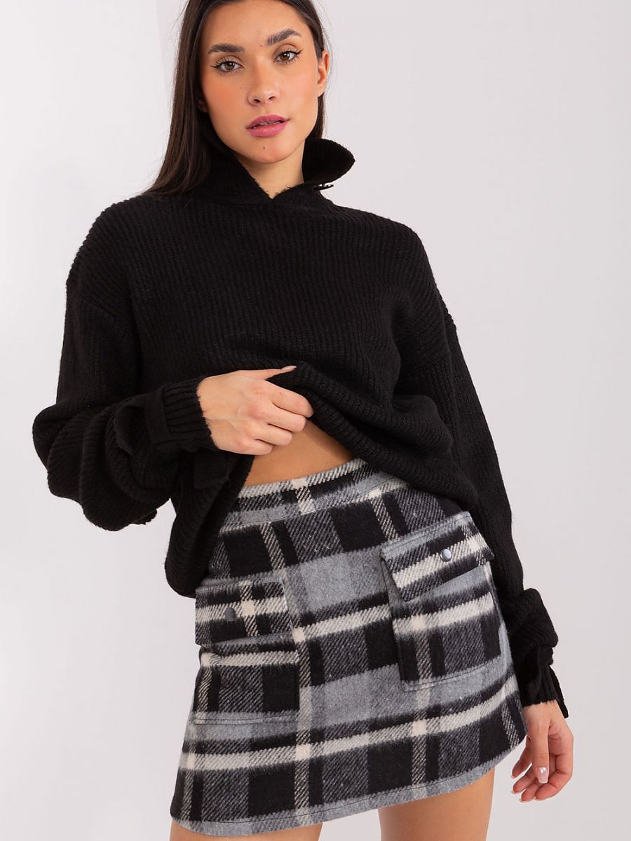 Short skirt model 188808 Lakerta-1