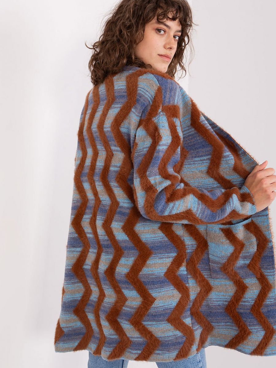 Cardigan model 188853 AT-2