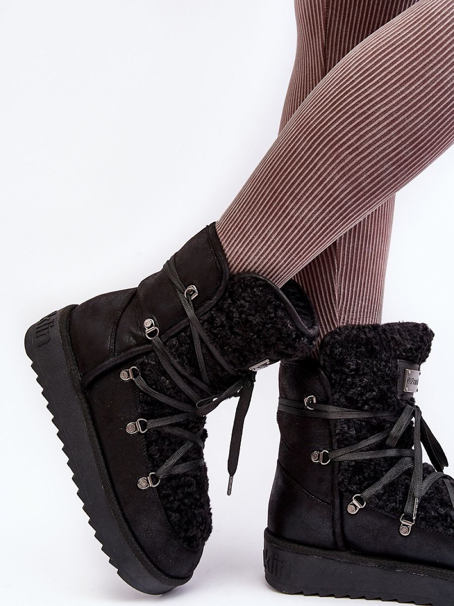 Snow boots model 190504 Step in style