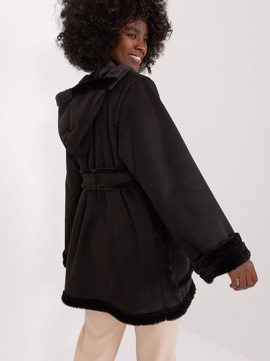 Coat model 191136 Lakerta-2