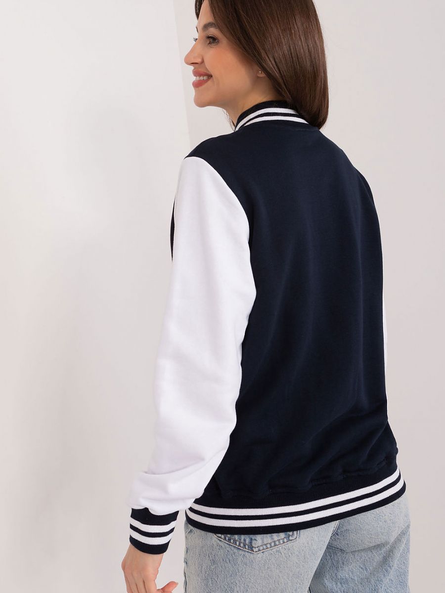 Sweatshirt model 192369 Relevance-2