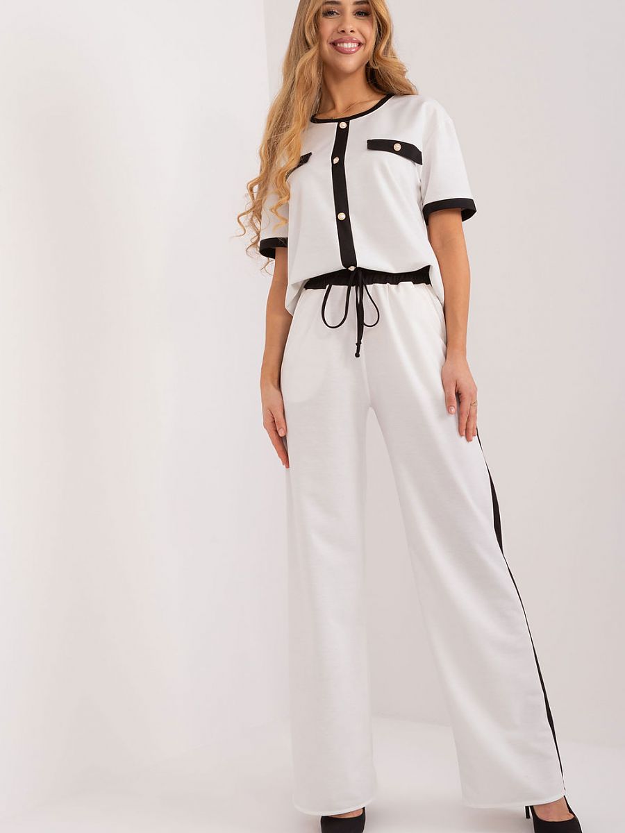 Blouse model 196561 Lakerta-1