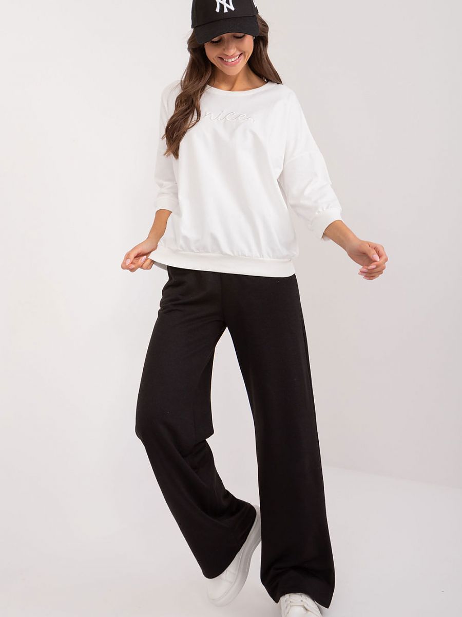 Sweatshirt model 197448 Relevance-1