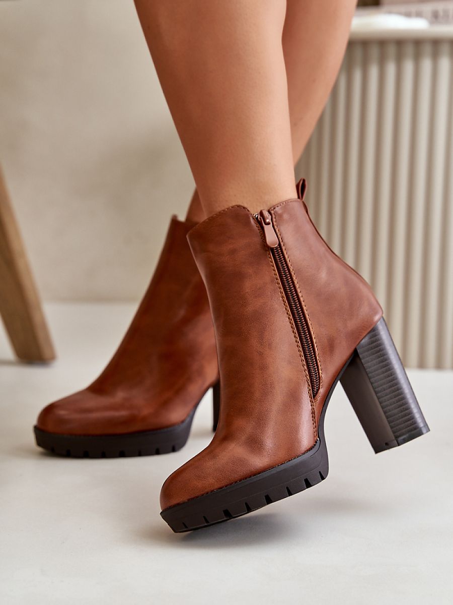 Heel boots model 199084 Step in style