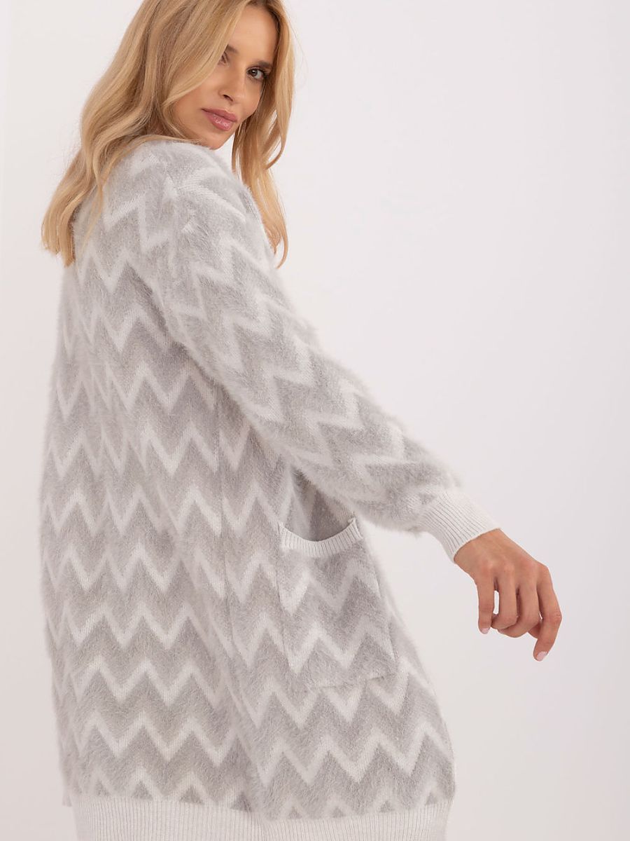 Cardigan model 199548 AT-2