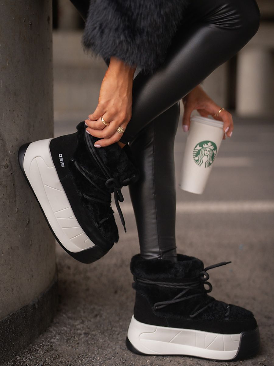 Snow boots model 202227 Step in style