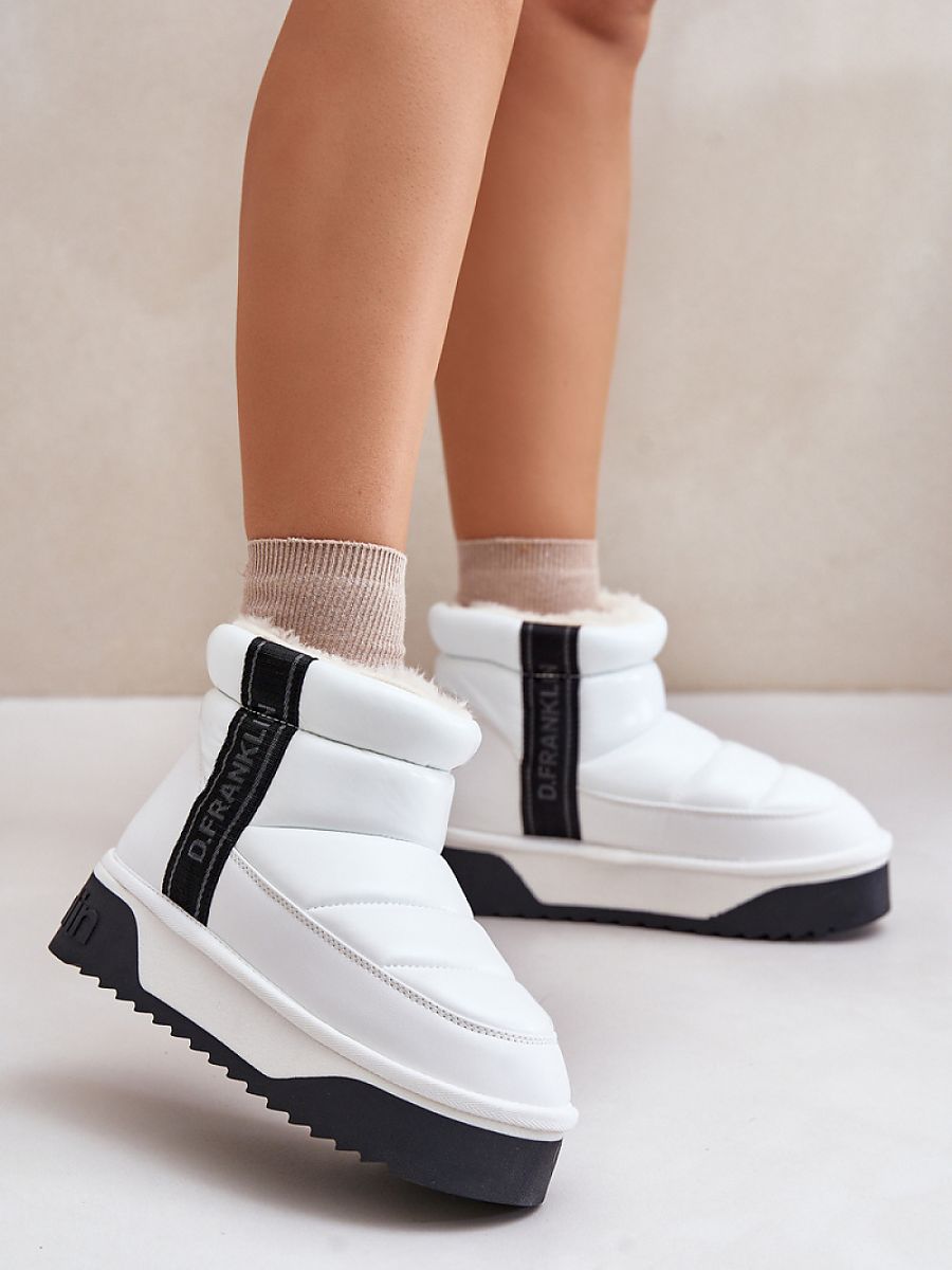 Snow boots model 202621 Step in style