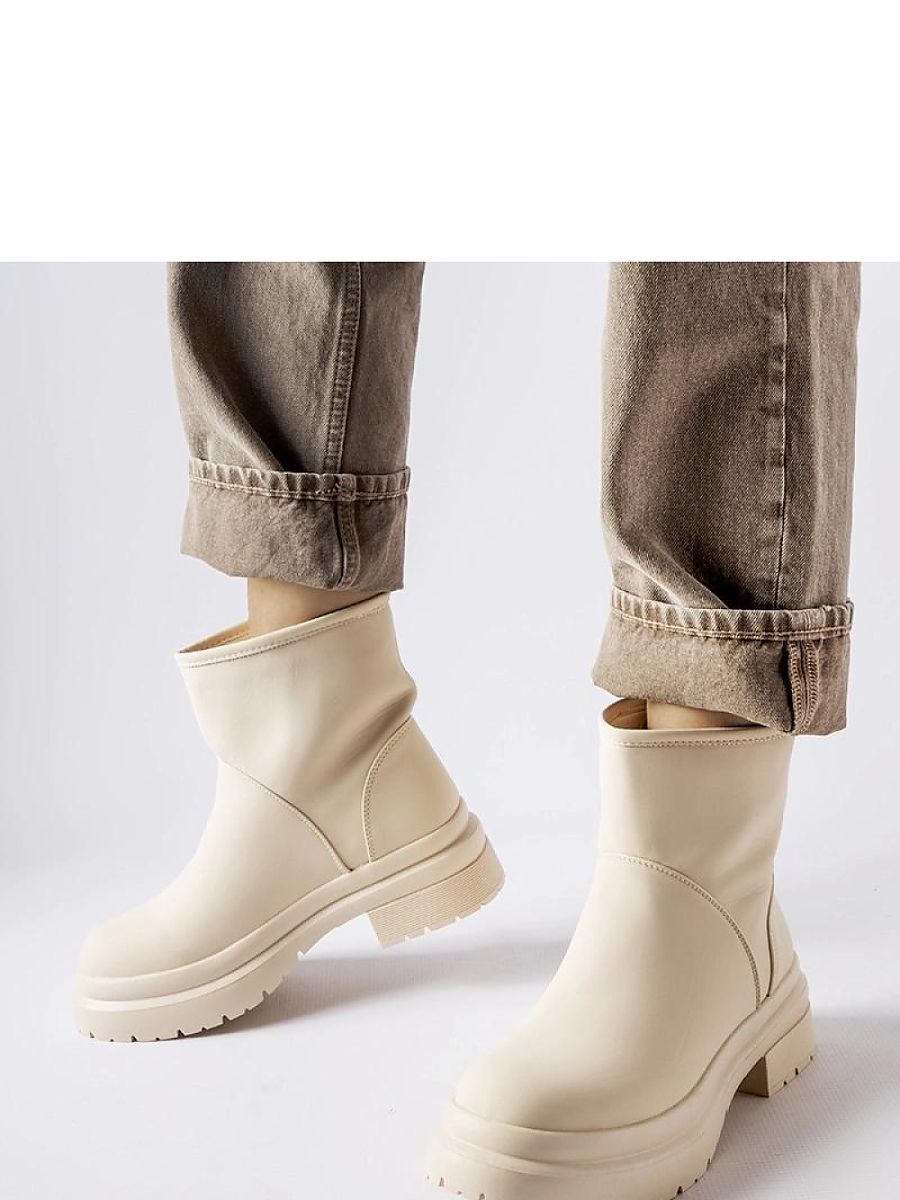 Boots model 205111 Solea-1