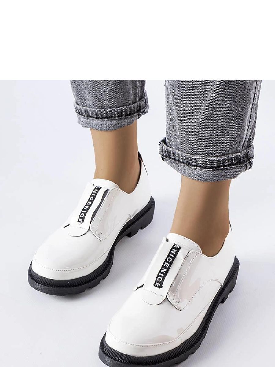 Half shoes model 207070 Solea.