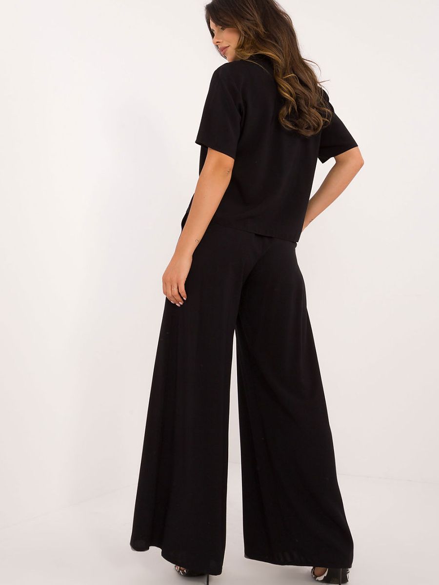 Set model 208643 Lakerta-2