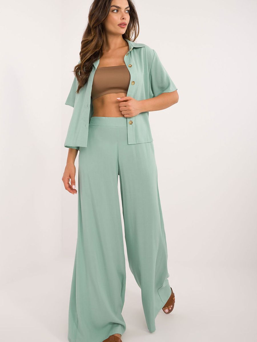 Set model 208649 Lakerta-0