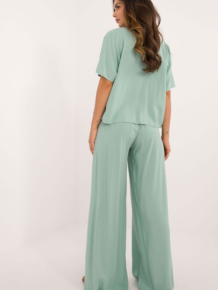 Set model 208649 Lakerta-2