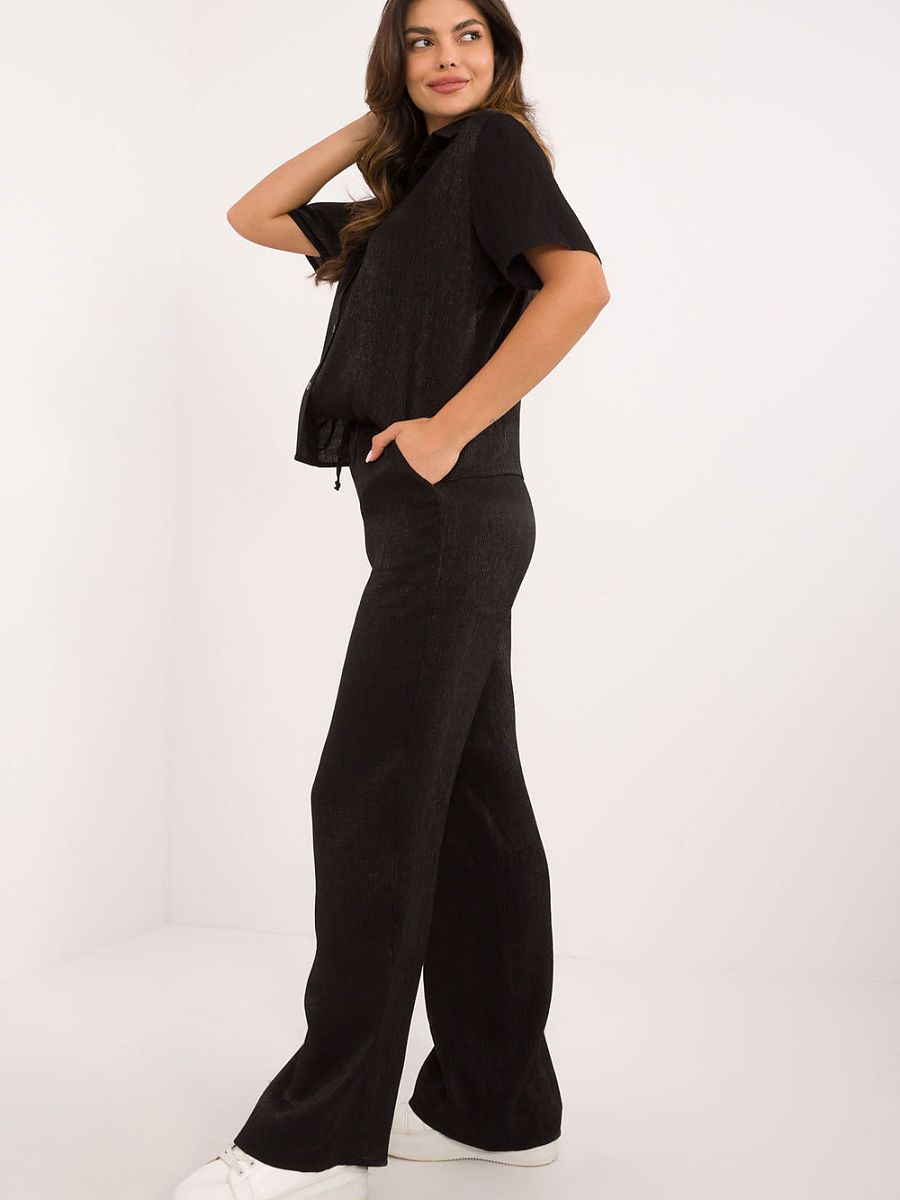 Set model 208693 Lakerta-1