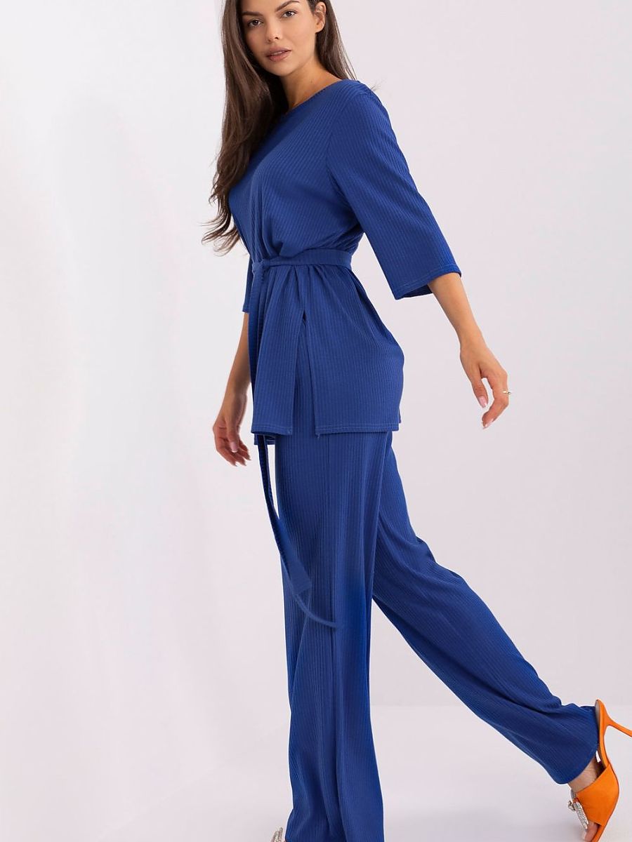 Set model 208701 Lakerta-1