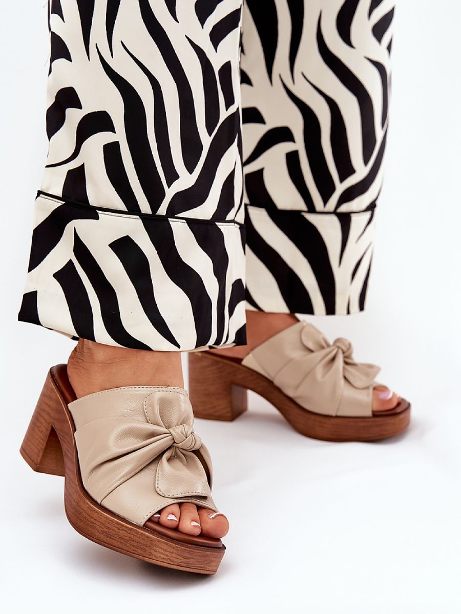 Flip-flops model 209935 Step in style-0