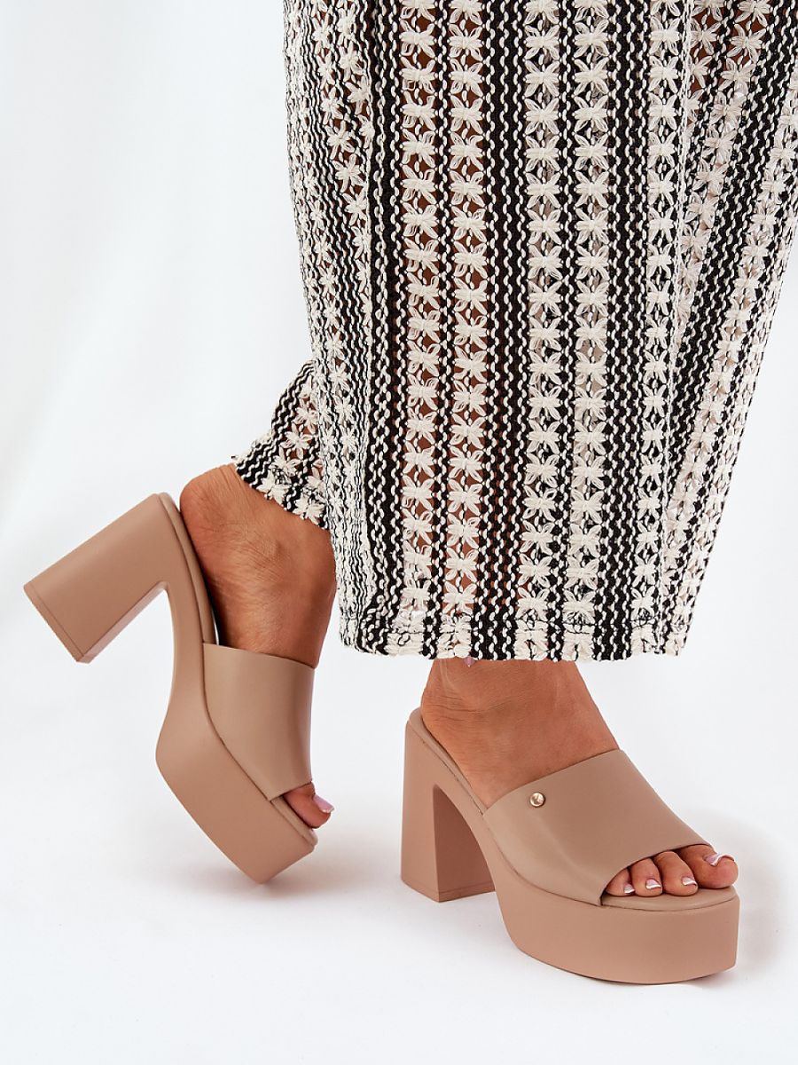 Flip-flops model 209944 Step in style-2