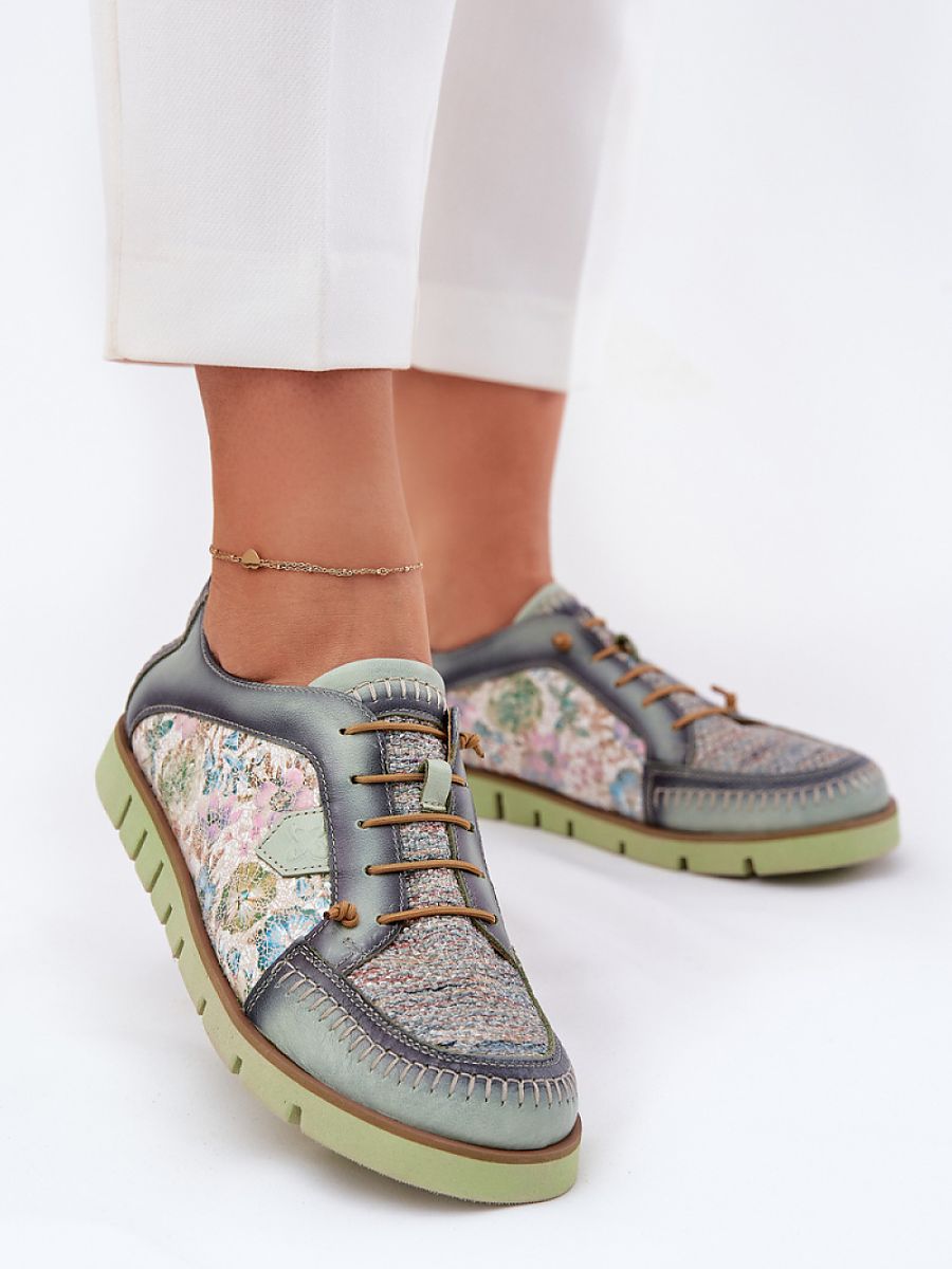 Half shoes model 212570 Step in style