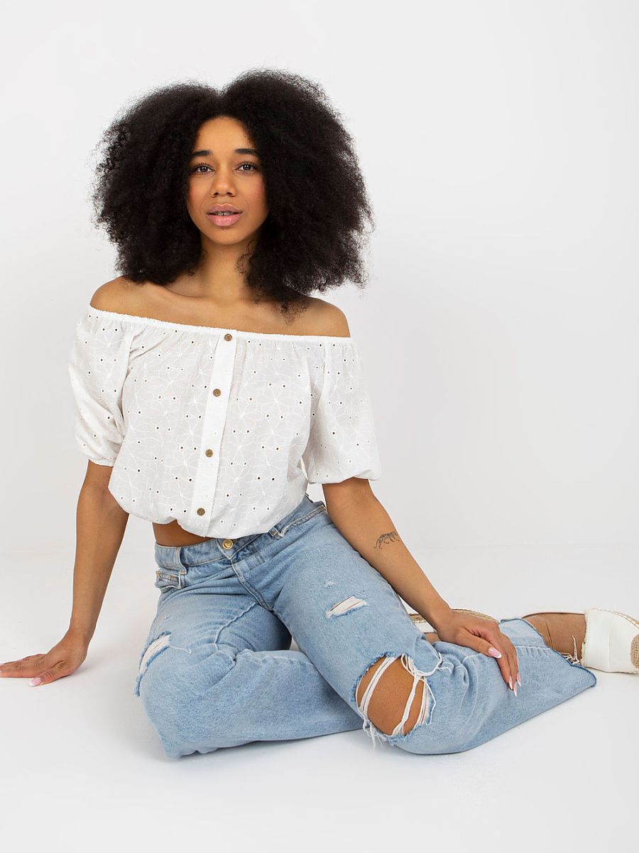 Blouse model 216207 Lakerta-1