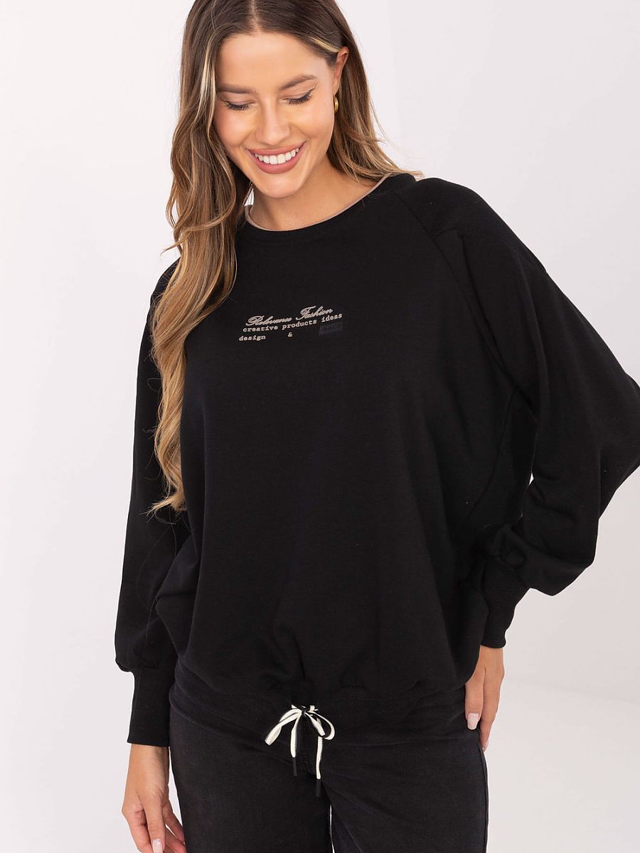 Sweatshirt model 217301 Relevance-0
