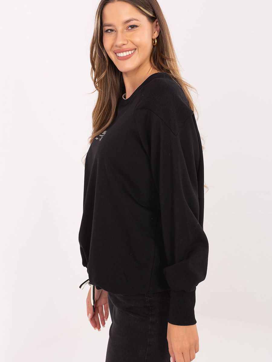 Sweatshirt model 217301 Relevance-1