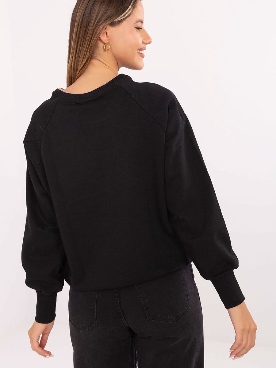 Sweatshirt model 217301 Relevance-2