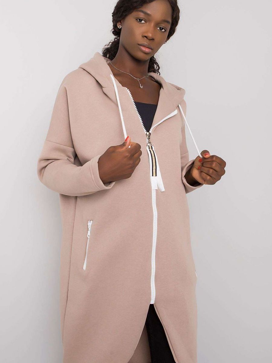 Sweatshirt model 174822 Relevance-0