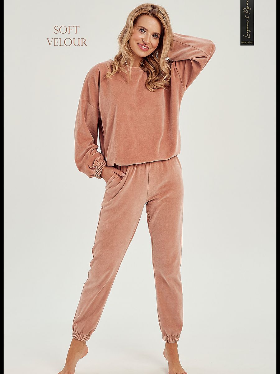 Set model 185383 Taro