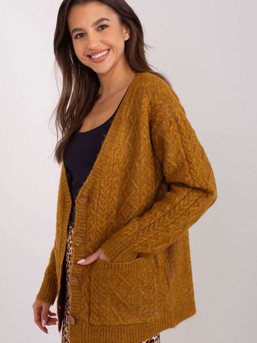Cardigan model 186749 AT-1