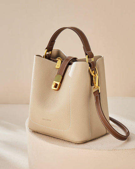 Elegant Multi-Seasonal Shoulder Bag-3
