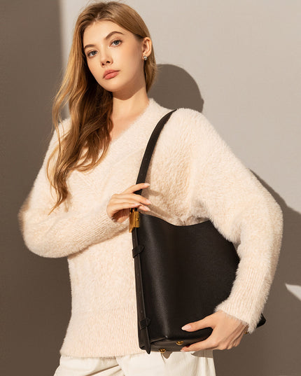 Essential Leather Bucket Bag-5