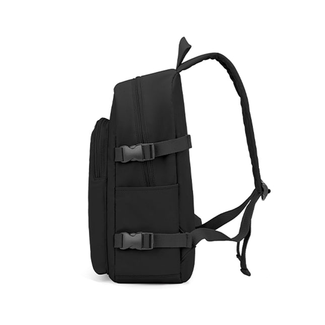 Outdoor Portrait Backpack-2