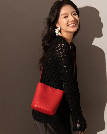 Thin Strap Waterproof Leather Bucket Bag-4